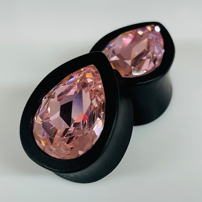 Ebony Med Swarovski Rose Teardrop Plugs