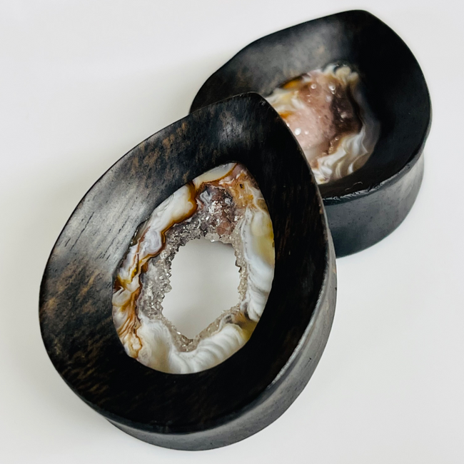 Ebony Brown Agate Geodes Teardrop Tunnels