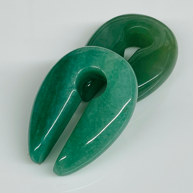 Jade Keyhole Hangers