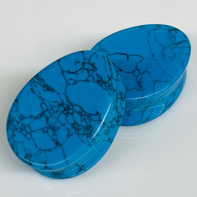 Turquoise Solid Teardrops Plugs