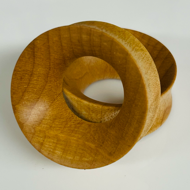 Maple Thick Tunnels Round Plugs