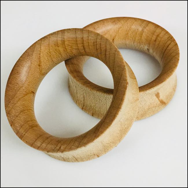 Maple Thin Tunnels Round Plugs