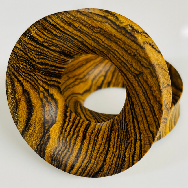 Bocote Thick Tunnels Round Plugs