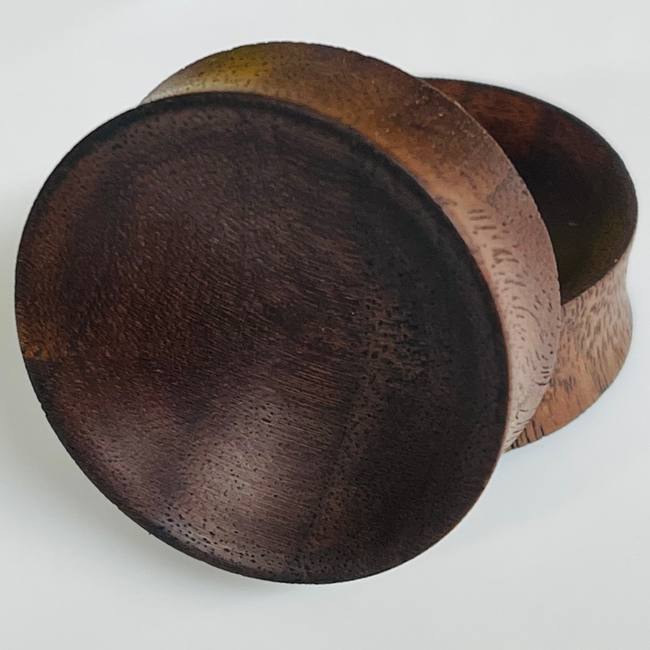 Walnut Concave Round Plugs