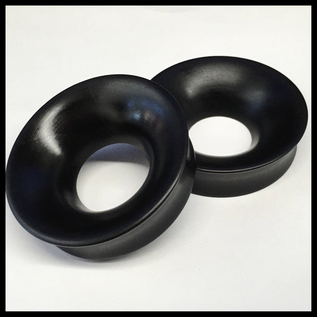 Ebony Thick Tunnels Round Plugs