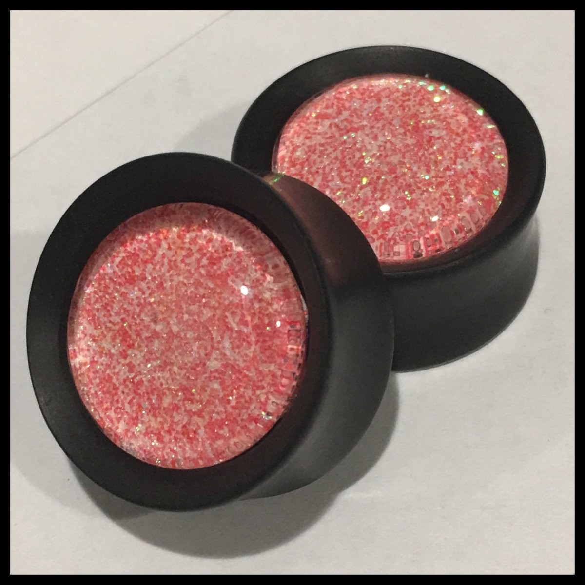Ebony Sparkle Bubble Gum Pink Round Plugs