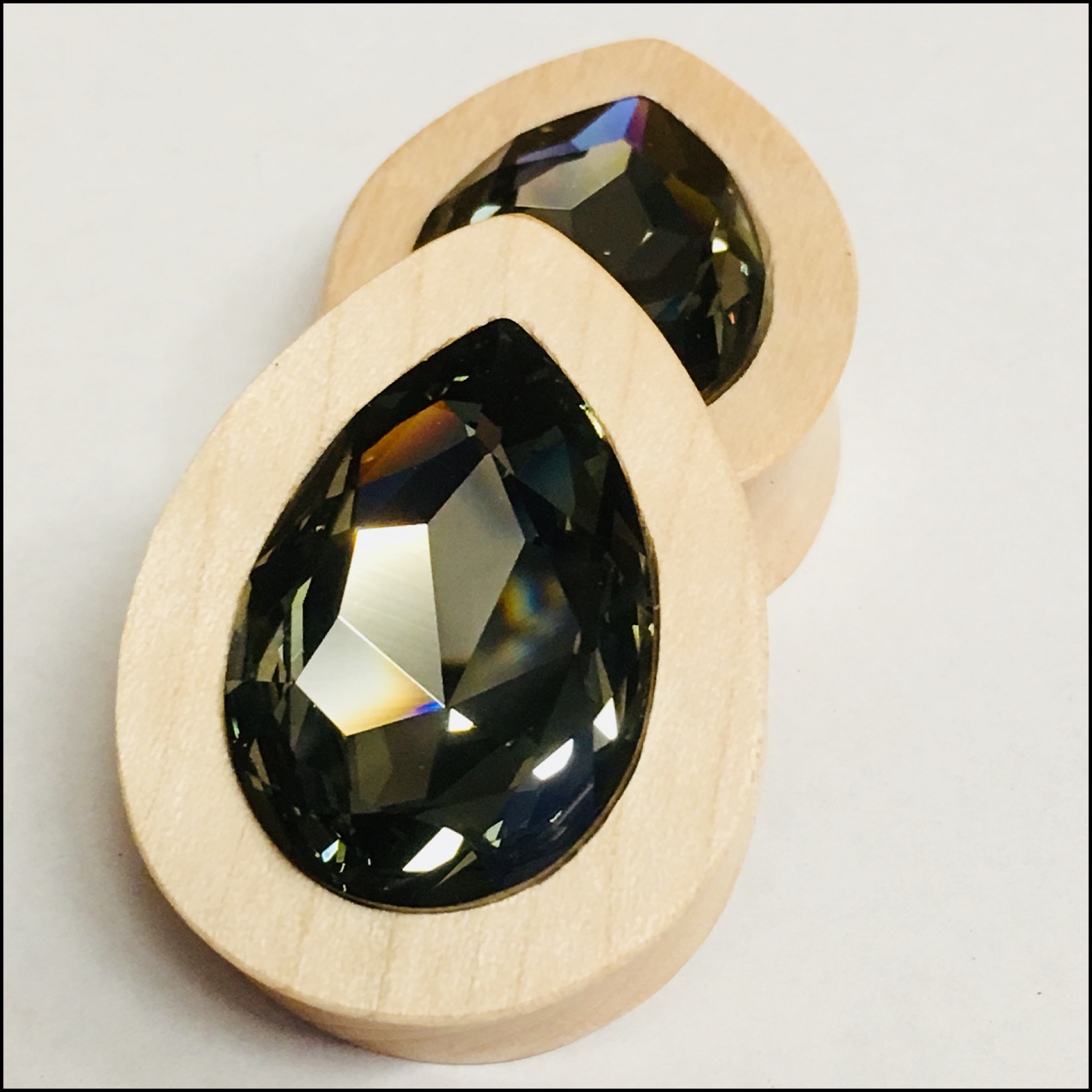 Maple Large Swarovski Black Diamond Teardrop Plugs